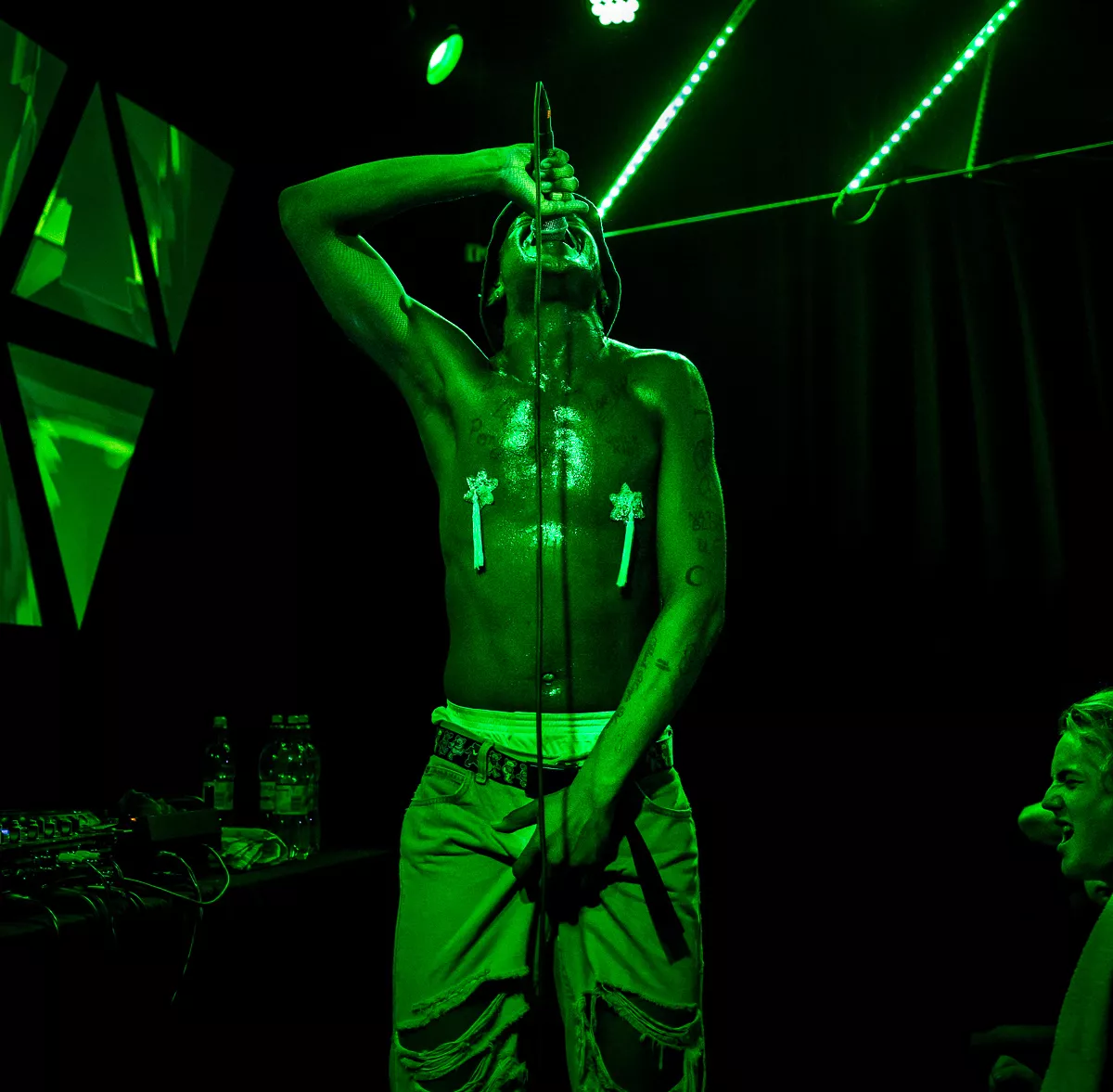 Flere nye navne til Distortion