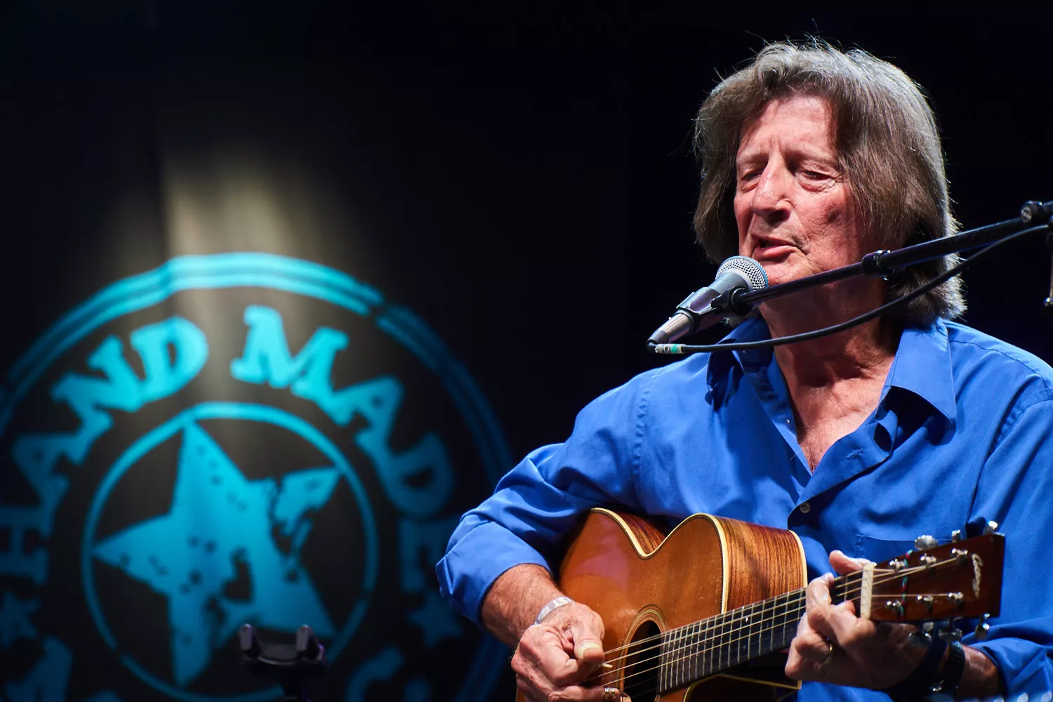 Stærk sangskrivning med indbygget historieundervisning