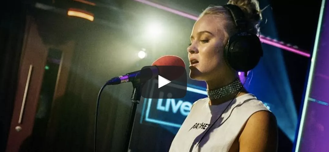 Hör Zara Larssons cover på Drake & Rihanna