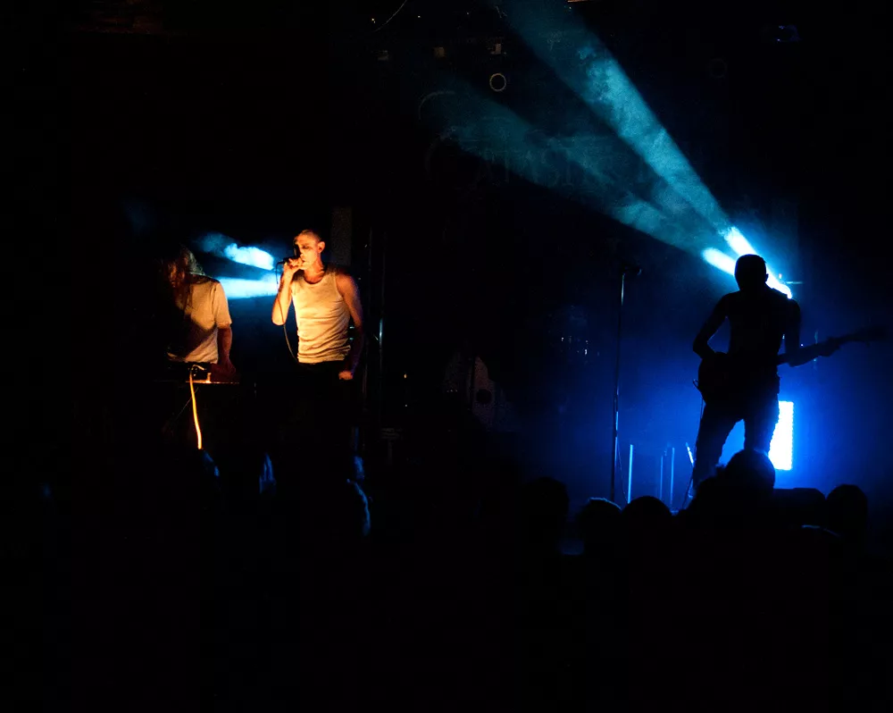 Efter SD:s tiggeri-flygblad – skivbolag skänker merch-intäkter