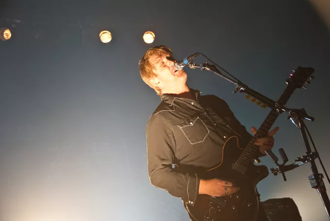 Josh Homme stämmer gammalt band