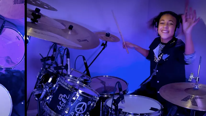 VIDEO: 11-årige Nandi Bushell fortolker Tools ”Forty Six & 2”