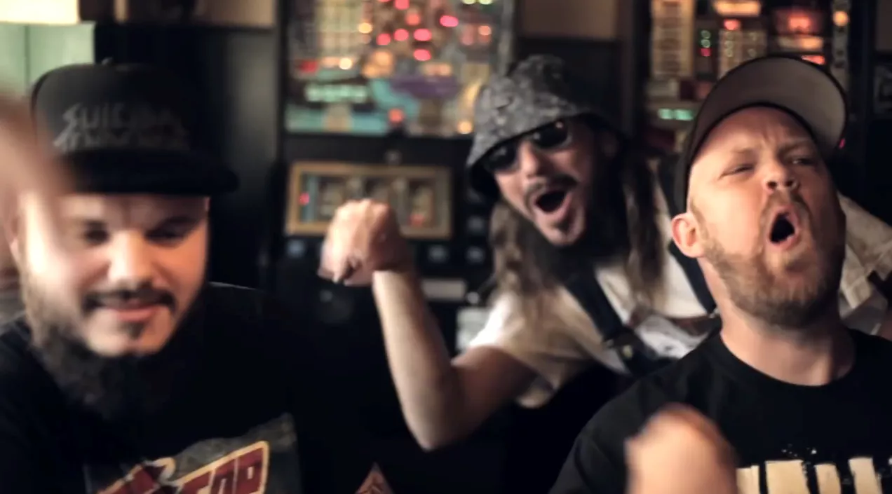 Ny musikvideo: Hefty bonderøvsmetal fra Aalborg