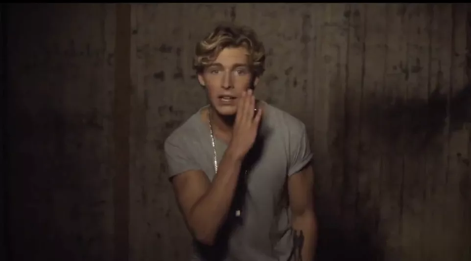 Se Christophers nye video