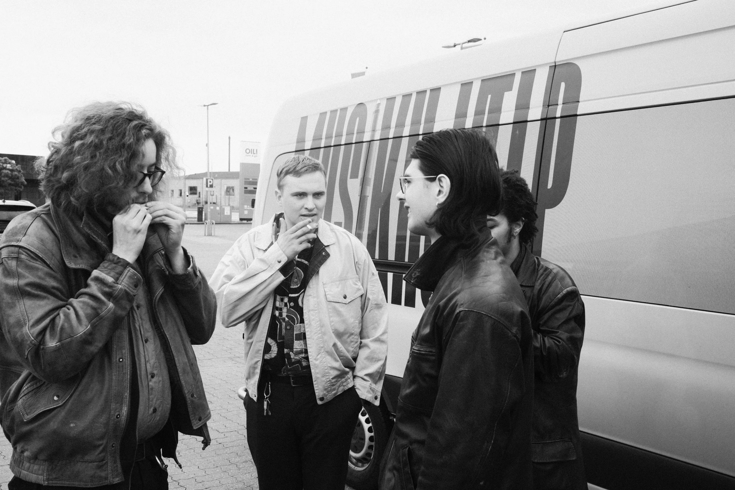 Stort bagland holder mindekoncert for Simon Lund Pedersen: Alt overskud går til Livslinjen 