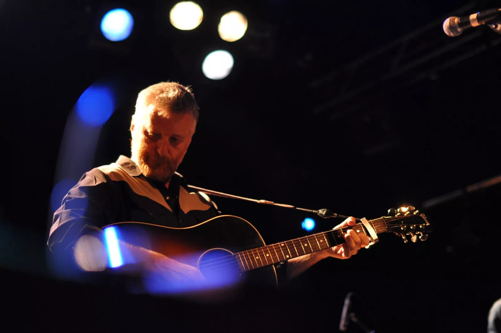 Billy Bragg trekker uttalelse om facisme - ukrainsk punkband beklager