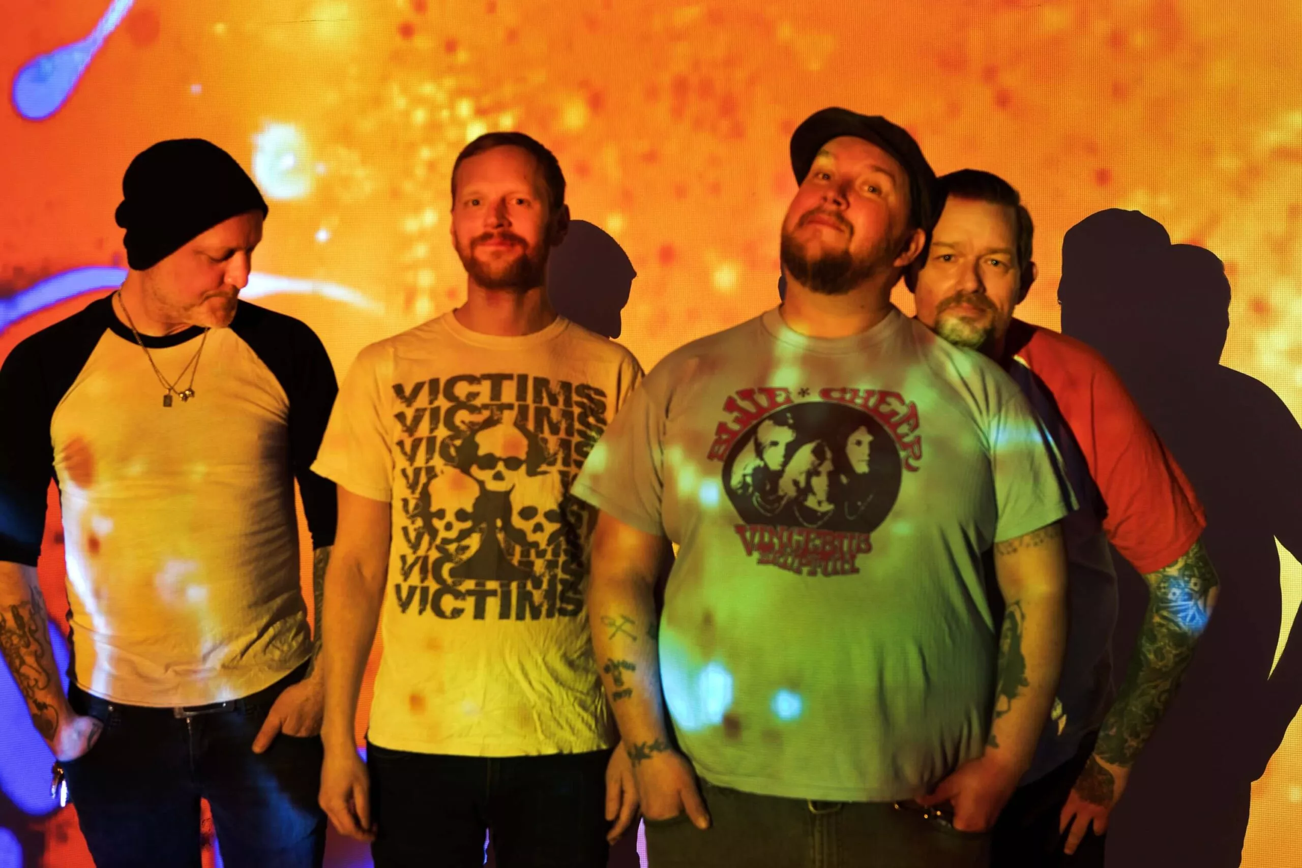 Make noisy powerpop great again