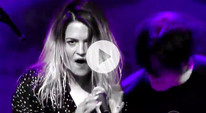 Video: Jack Whites supergruppe fremfører ny sang live