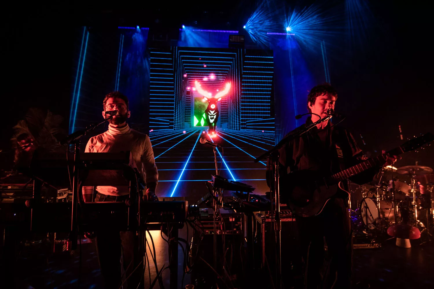 En syntetisk triumf i et psykedelisk suk