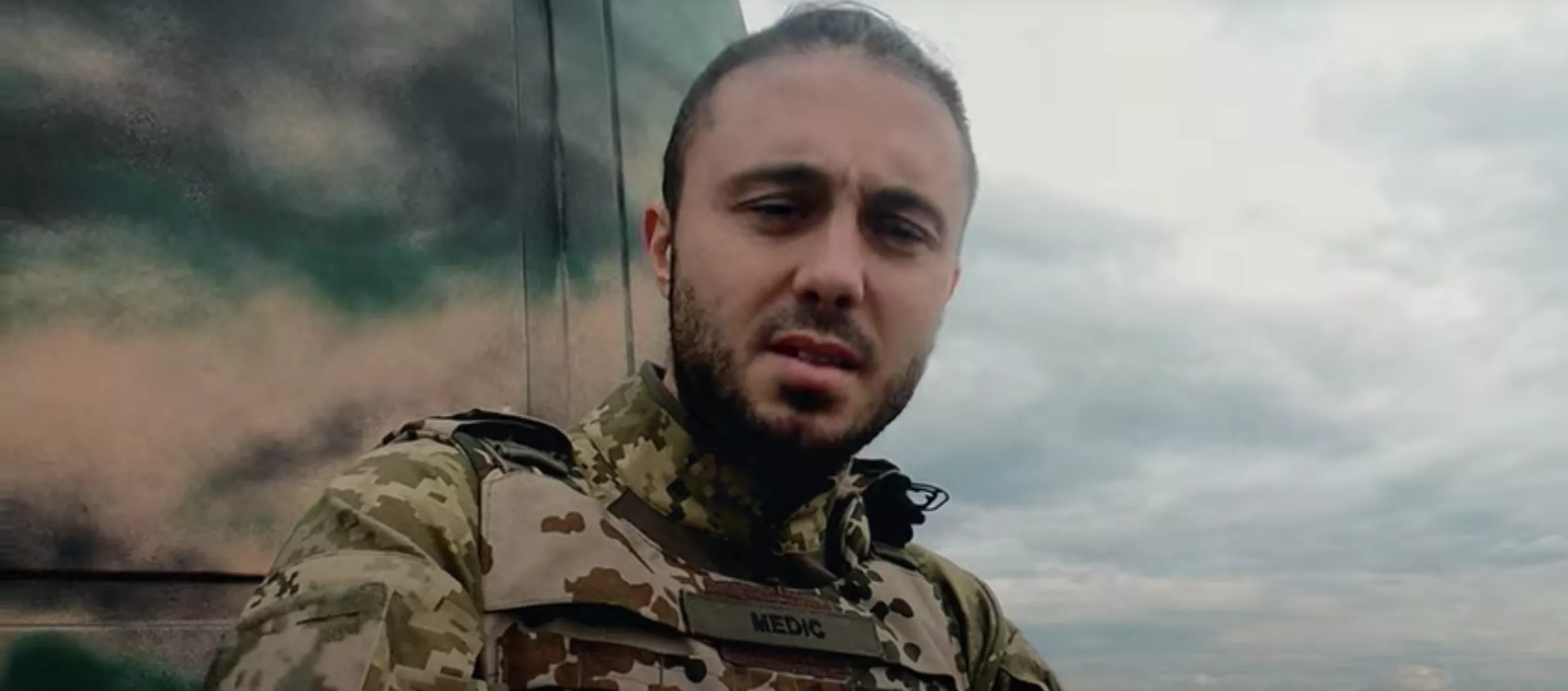 VIDEO: Ed Sheeran og det ukraniske band Antytila mødes i ny version af "2Step"