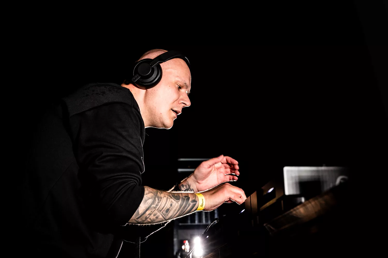 Langtidsholdbar house og lockdown-materiale, der imponerer