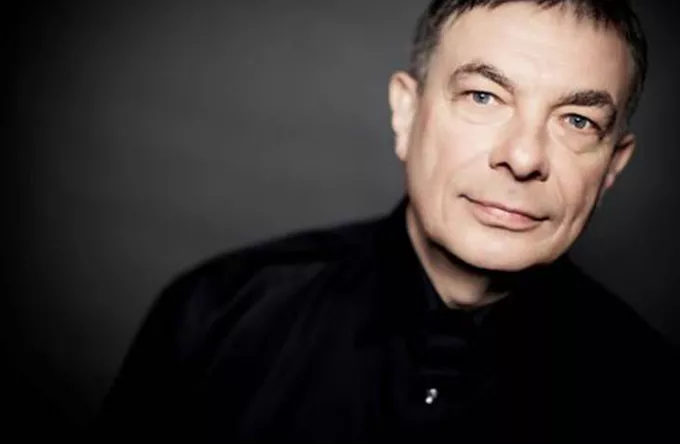 Karl Bartos: Koncerten har været længe undervejs