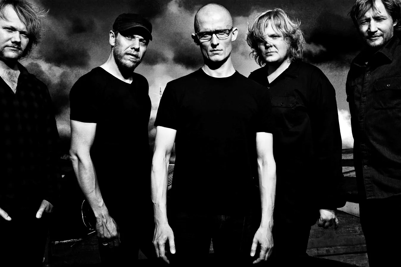 Magtens Korridorer: Glad musik, nej tak