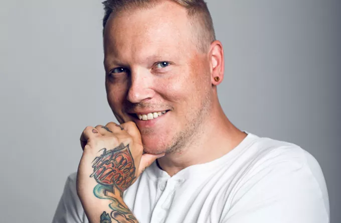 Niarn: Jeg er færdig med dårlige underholdningsprogrammer