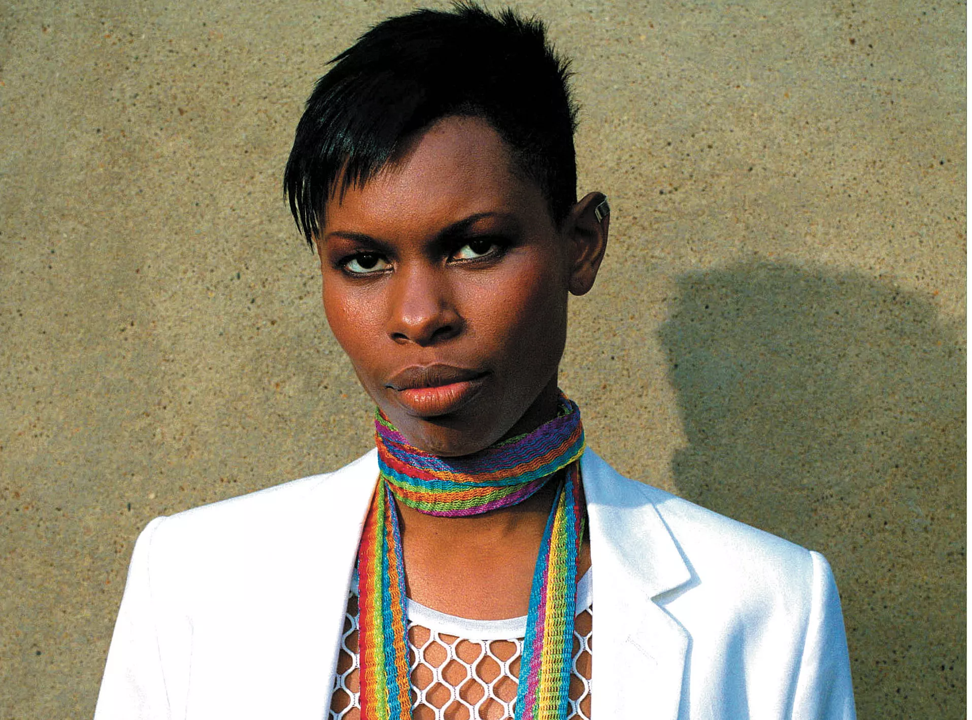 BAGKATALOG: Alt andet end skindød