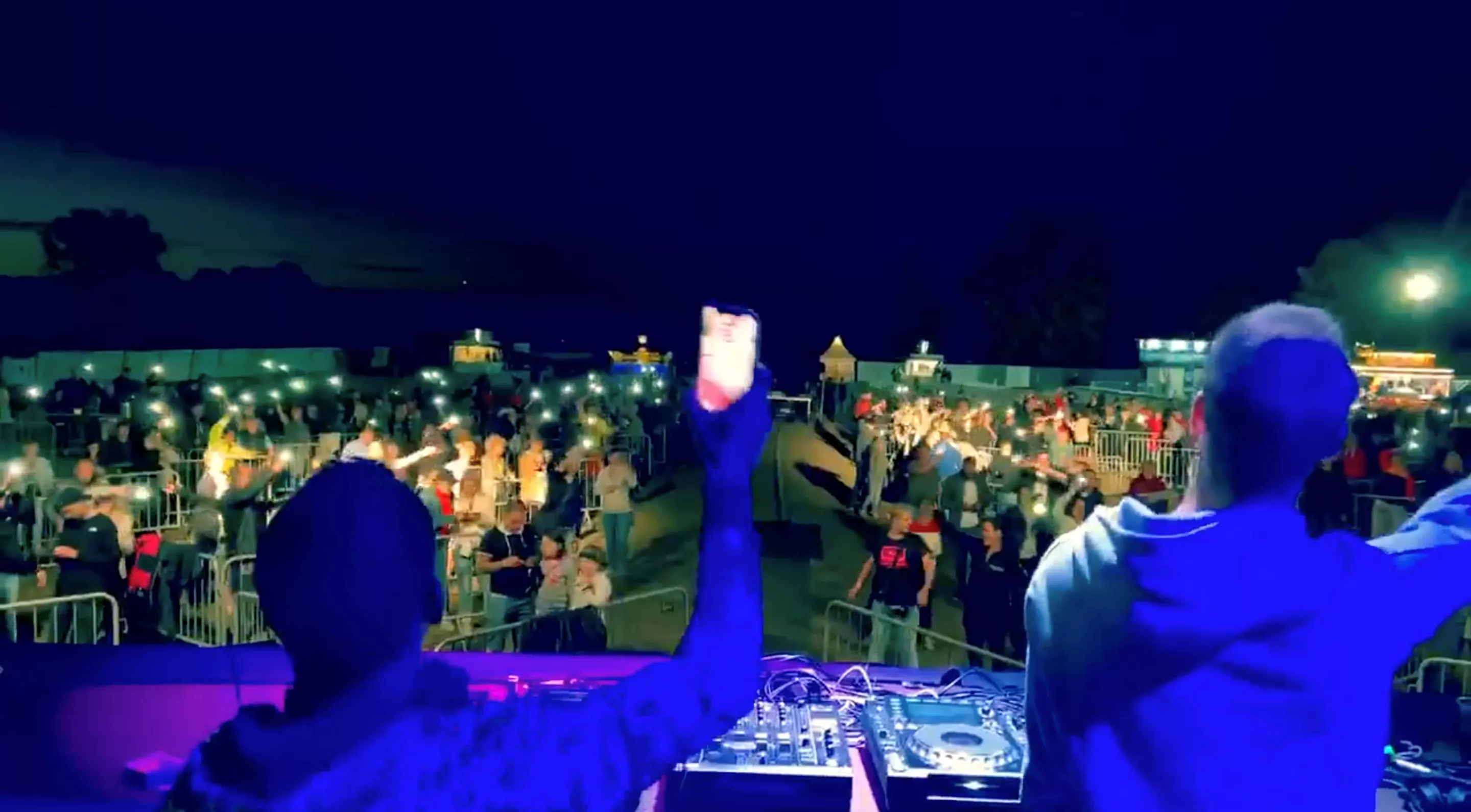 4000 deltagere: Stor koncert i Tyskland skal teste smittespredning