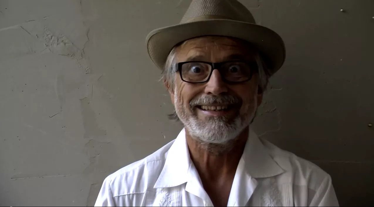 Lars H.U.G udgiver coverversion af ABBA-sang