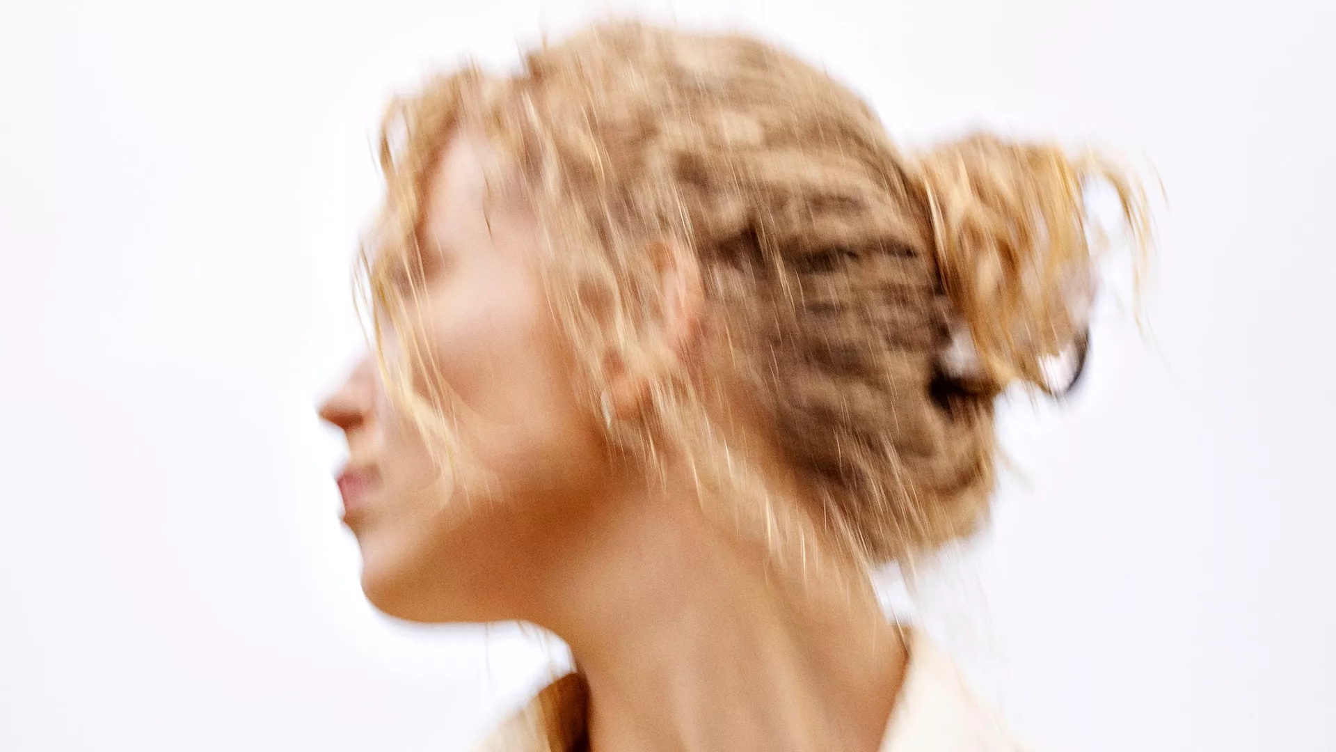 Bemærkelsesværdigt debutalbum fra nordjysk indie-singer-songwriter