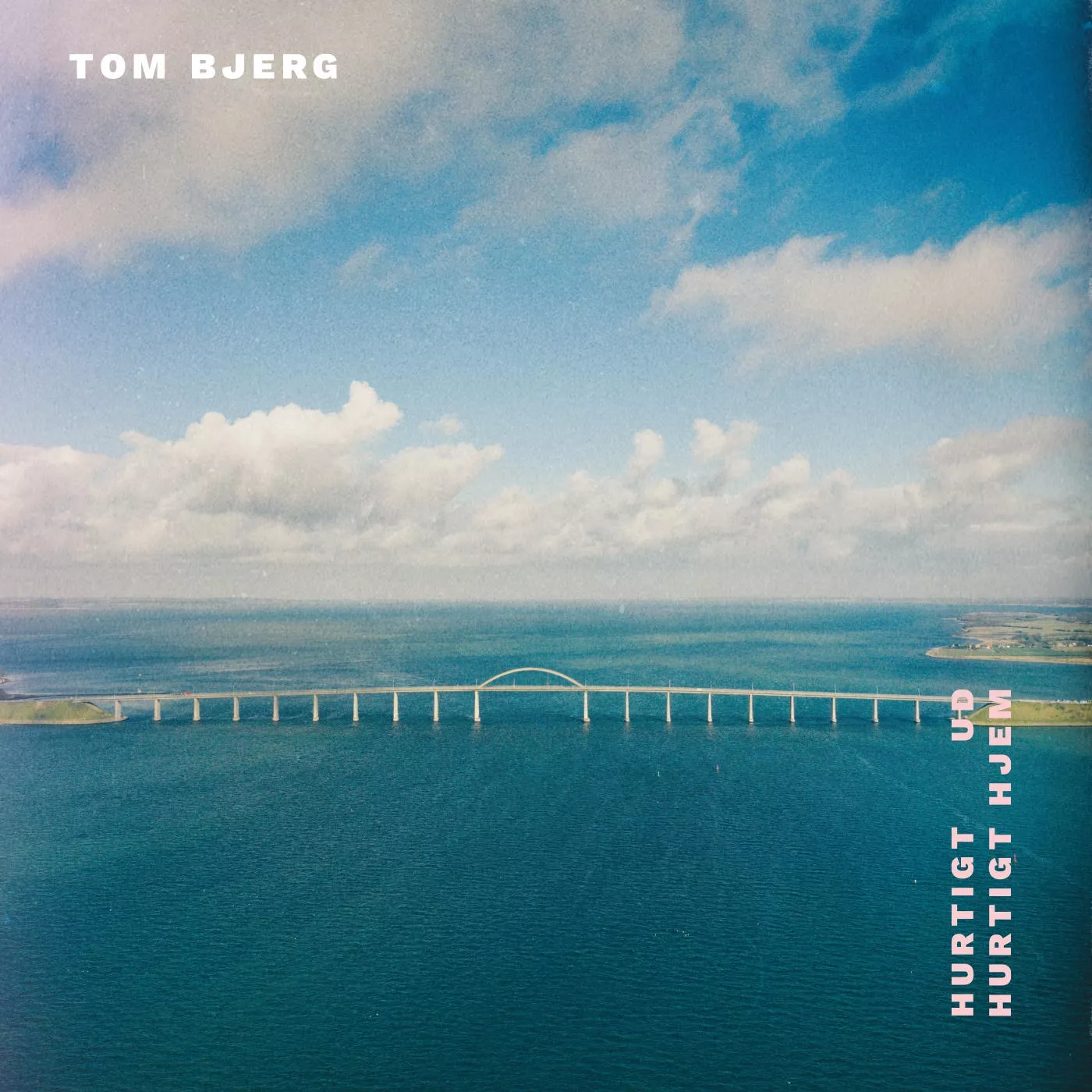 Hurtigt ud, hurtigt hjem - Tom Bjerg