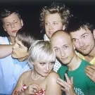 Engelsk ros til Alphabeat