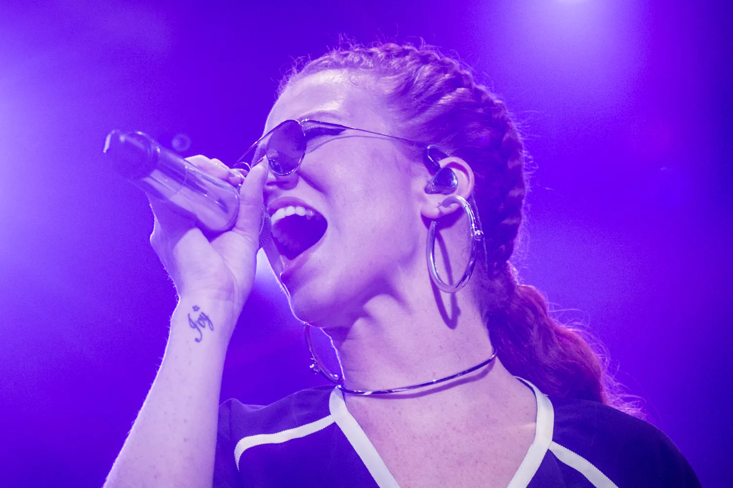 Jess Glynne-Rihanna 1-0