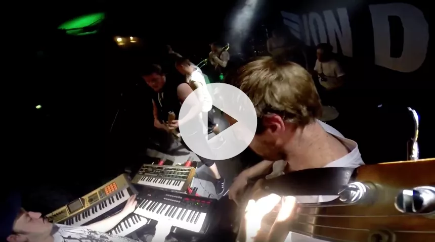 Femstjernede Von Dü offentliggør svedig livevideo og annoncerer to julekoncerter