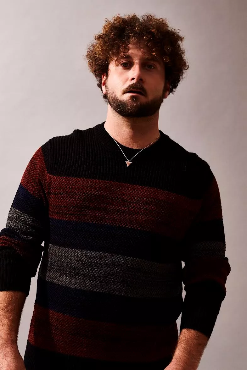 Elderbrook annoncerer nyt album og dansk koncert