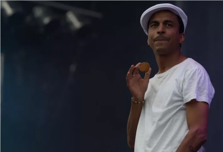 Timbuktu öppnar falafelbar