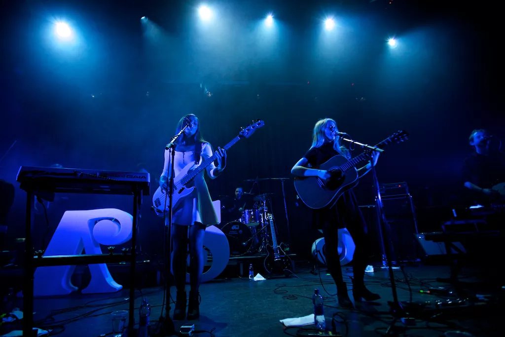 Sassybeat: Rockefeller, by:Larm