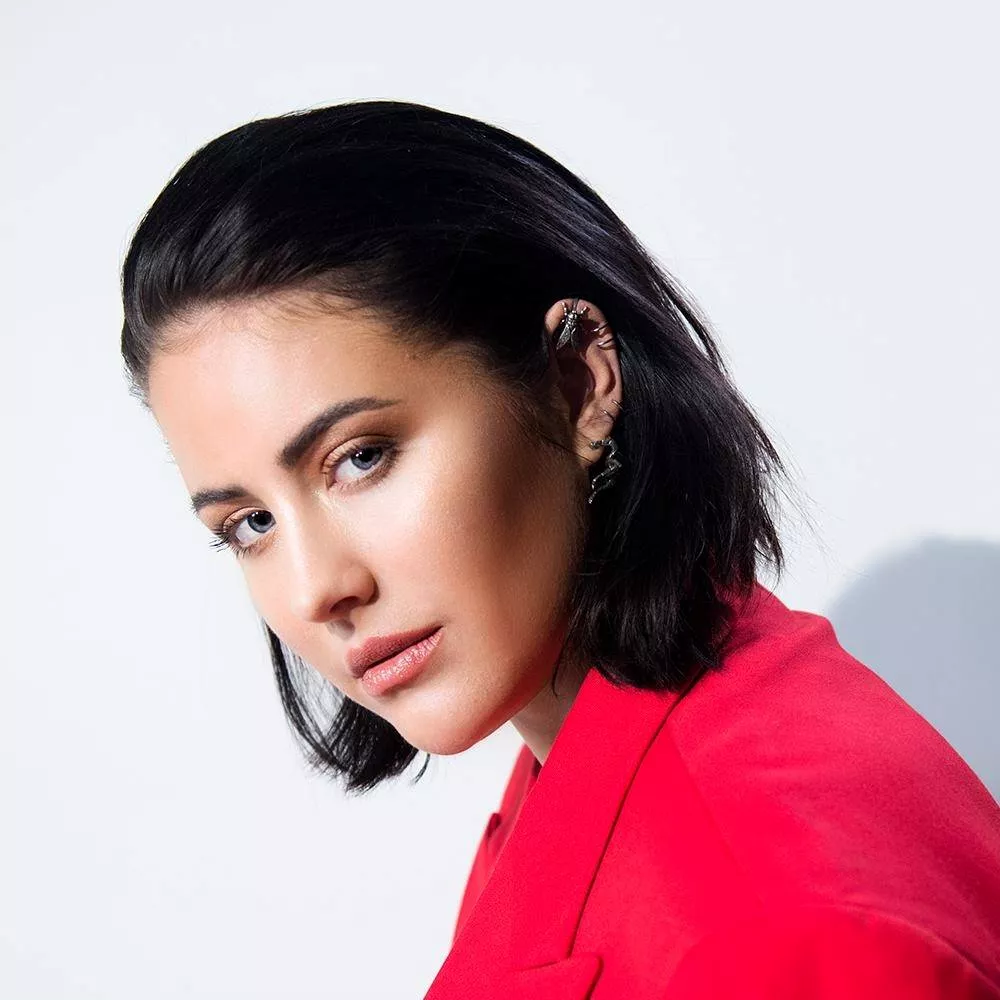 Har hittat sig själv med vass modern pop