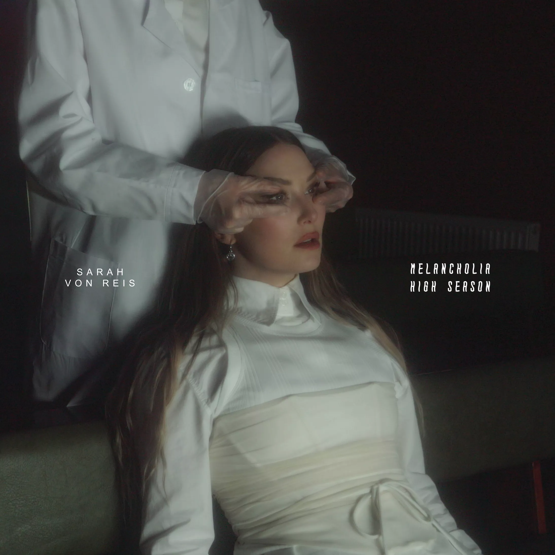 Melancholia High Season - Sarah von Reis