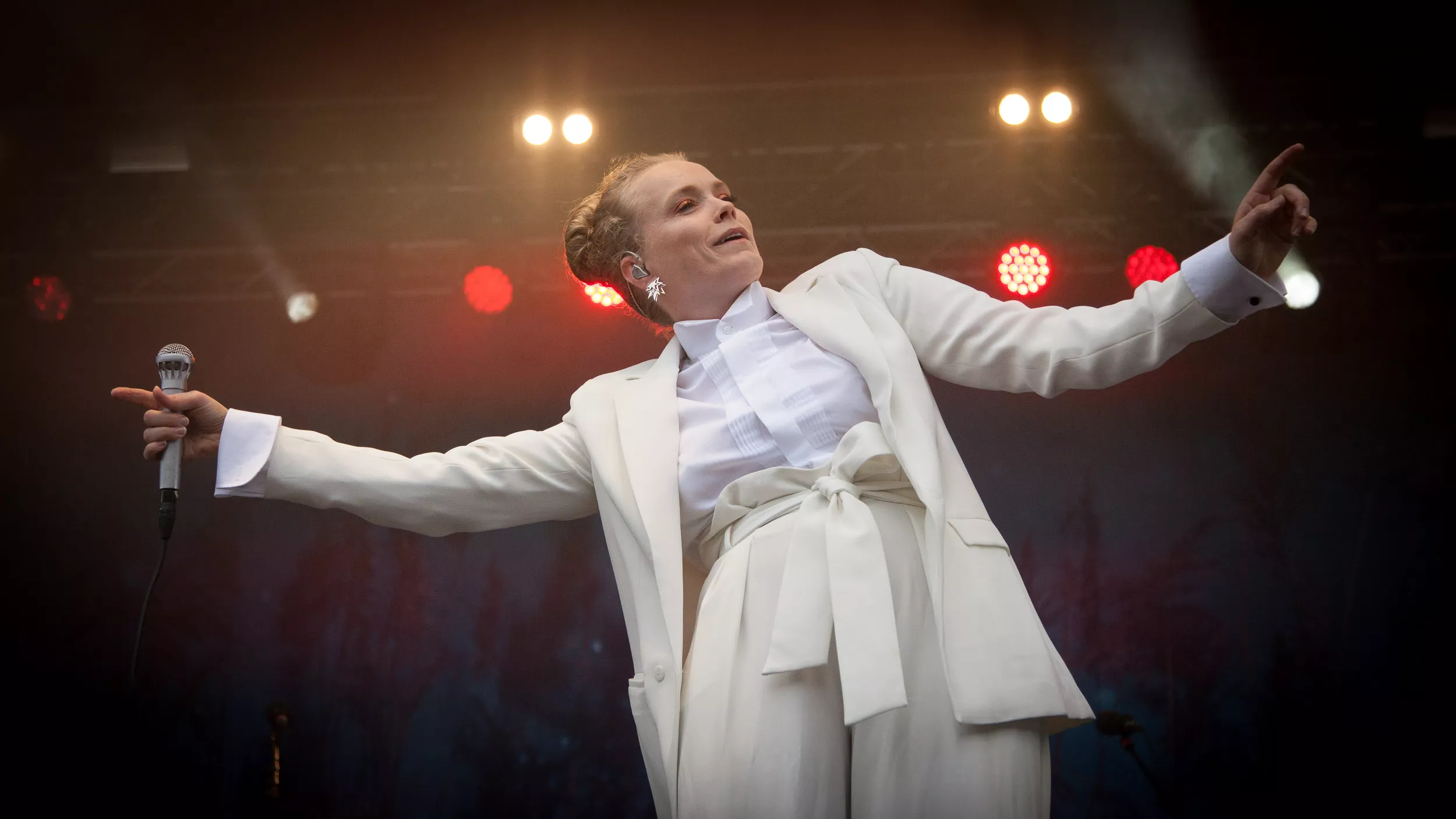 Växer när hon ger sig ut på okänd mark