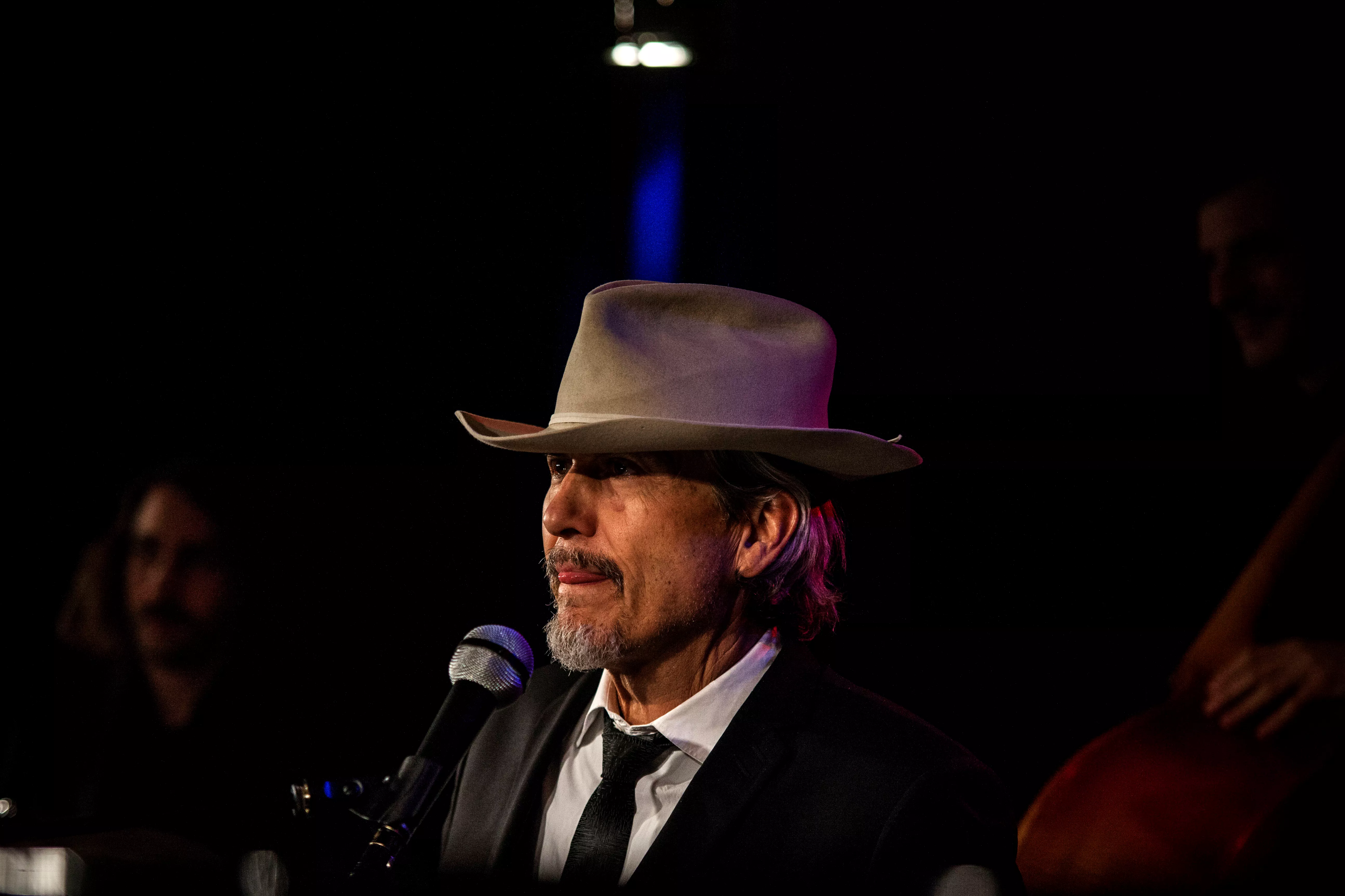 Gratis jazz på Balders Plads med Howe Gelb, Kira Skov og mange flere