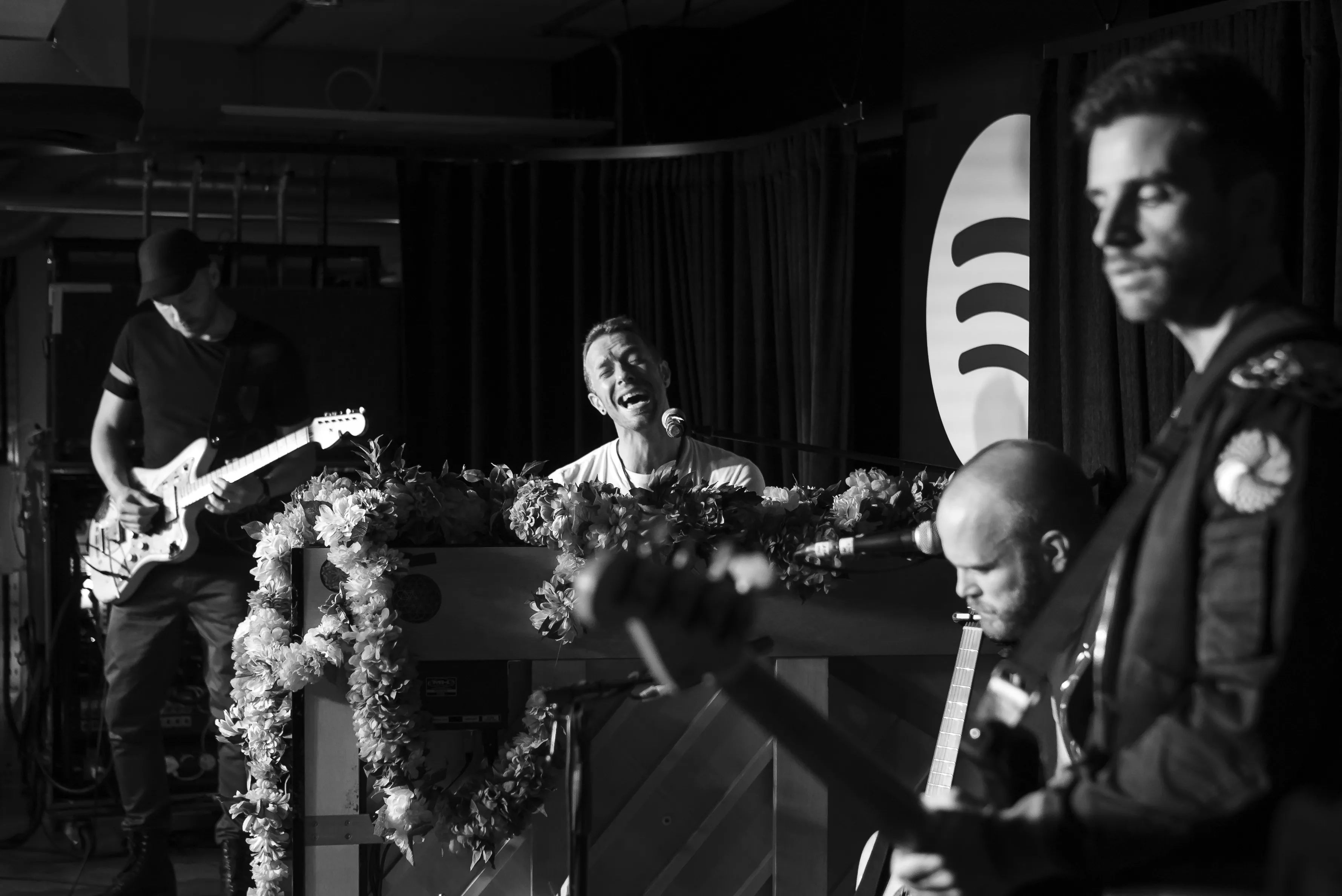 Coldplay udgiver nedbarberet live-ep – hør den her