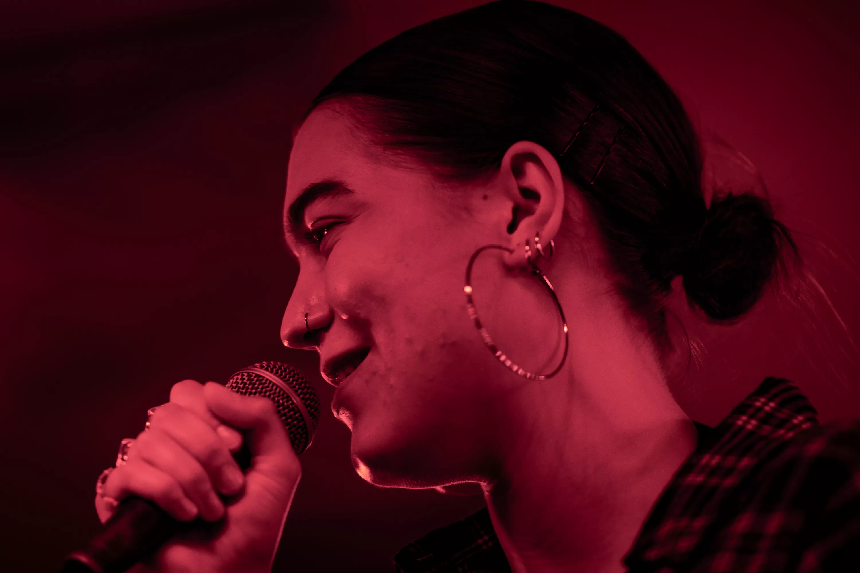 ANMELDELSE: Fozza charmerede sit publikum med spilleglæde og overskud 