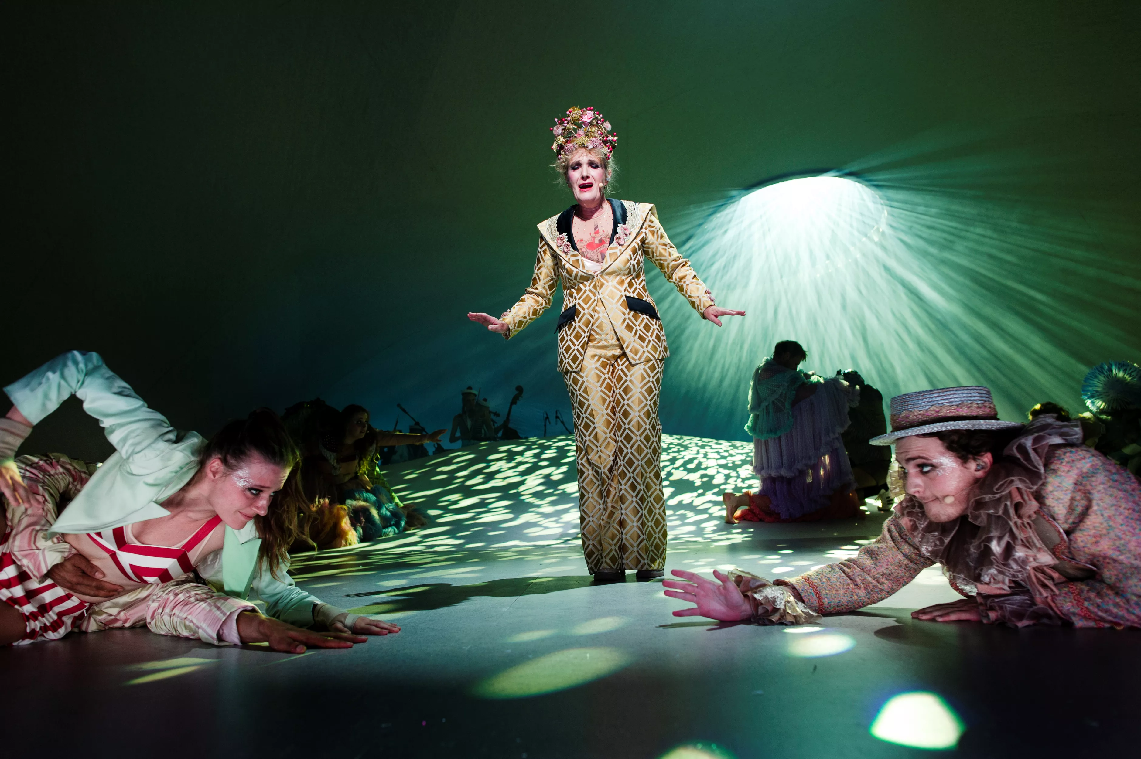 Anne Linnet-teaterkoncert underholder med de helt store følelser