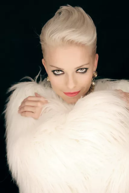 September: Love CPR (Catchy Tunes/SME)