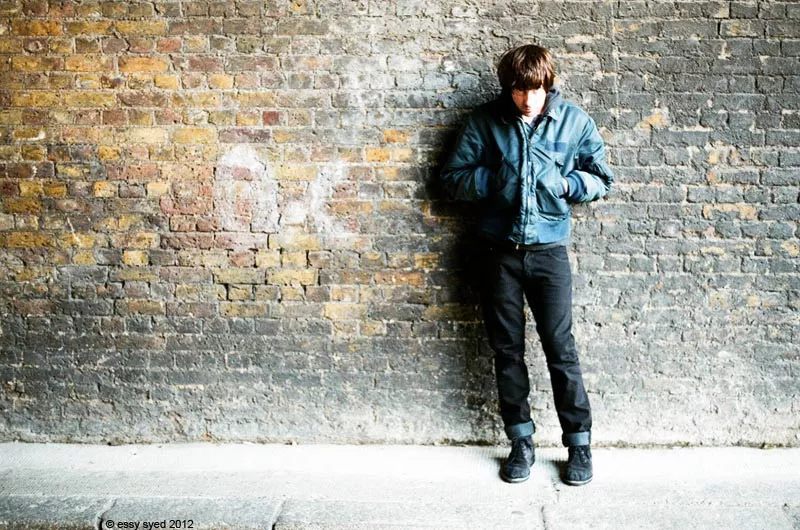 Graham Coxon indtager Vega