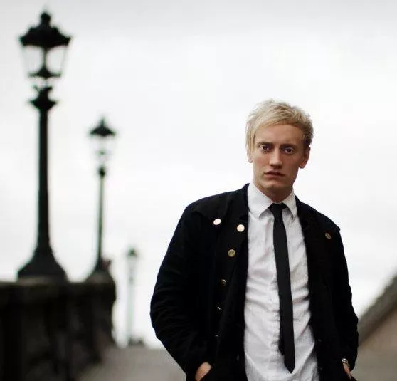 "Allt måste inte vara så skitnödigt hela tiden"