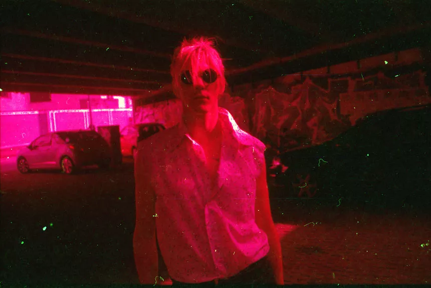 ANMELDELSE: Stilet piledriver-pop