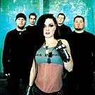 Eks-Evanescence-guitarist samarbejder med Avril Lavigne