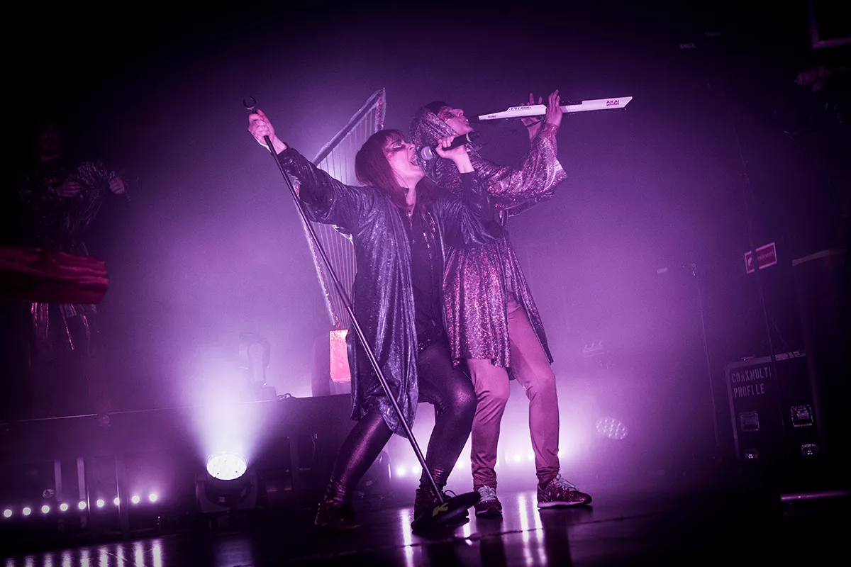 The Knife-koncert deler vandene