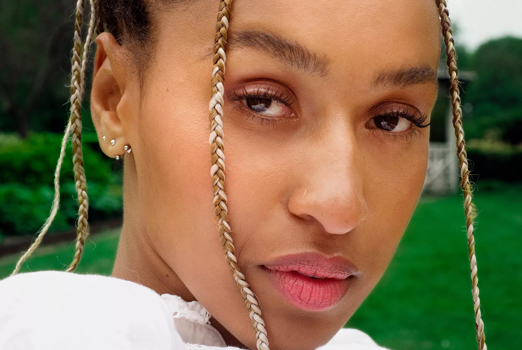 BITTERSØDE SOMMERDAGE: Zaina søsætter solokarrieren med ny single  