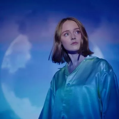 Fragile But Strong As Hell - Ea Kaya