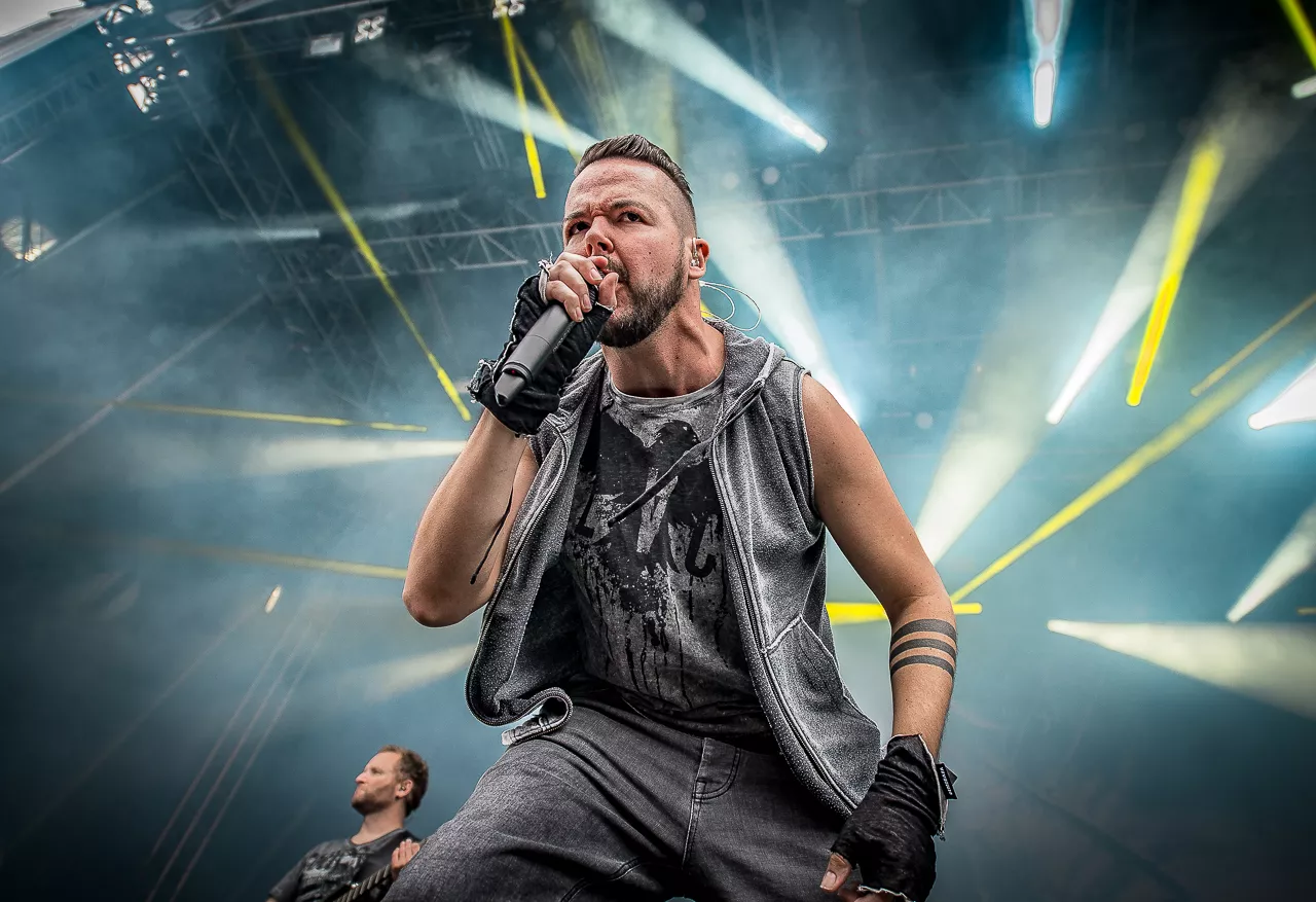 Langtidshævet sci-fi-metal