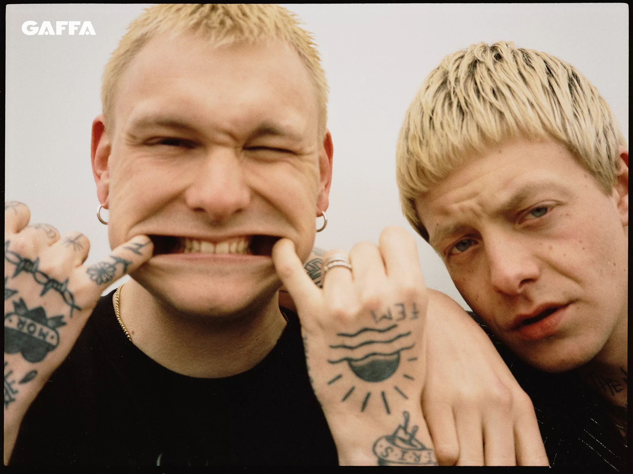 INTERVIEW: Fabräk er en beskidt fuck-finger op i småborgerlighedens røvhul