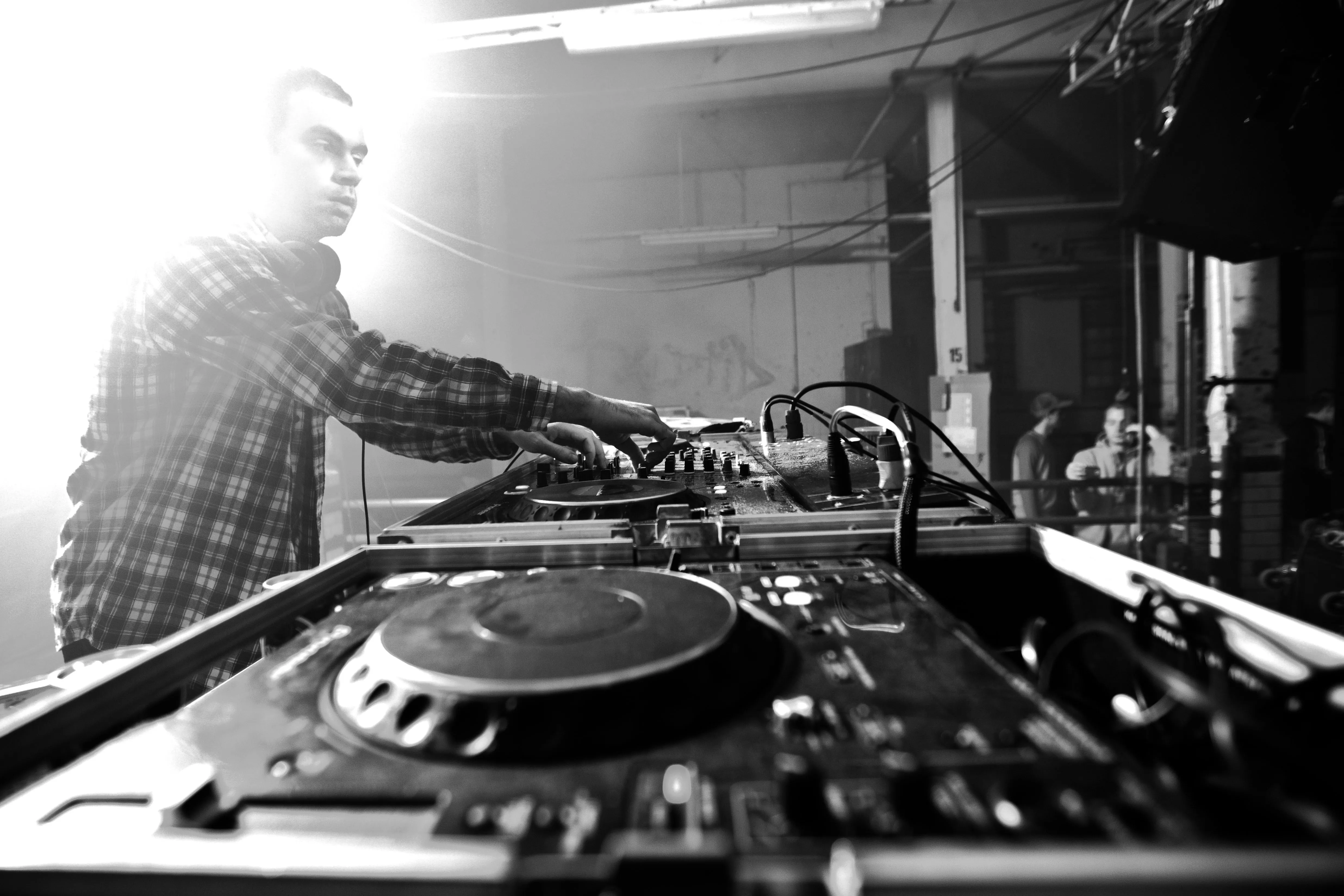 Phono Festival, Odense Offentlige Slagtehuse, torsdag