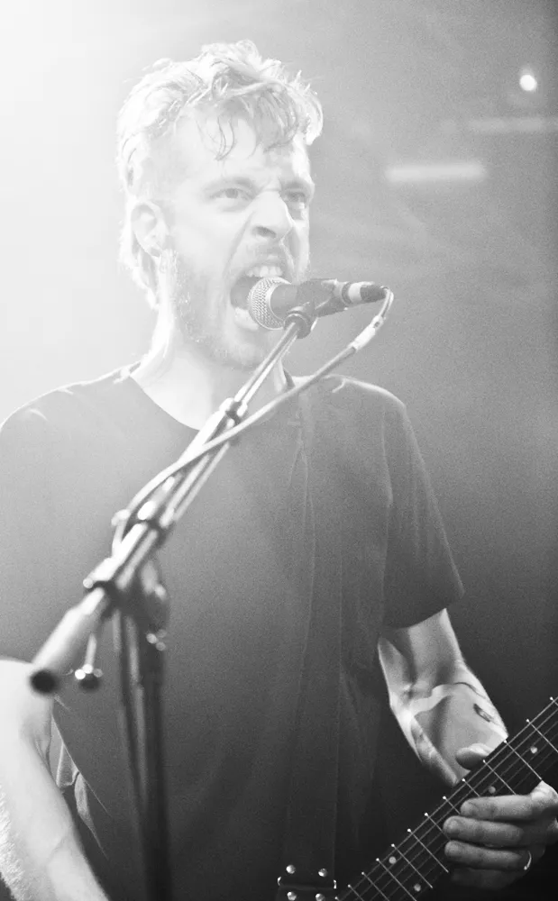 Black City skal bruge et opvarmningsband