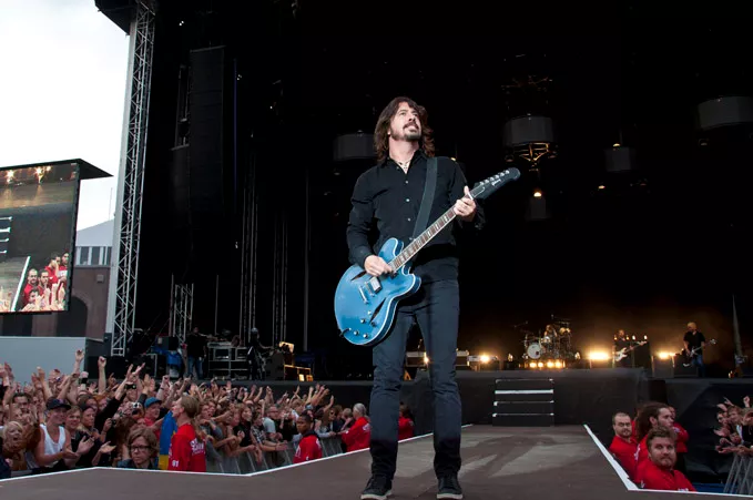 Dave Grohl startar band
