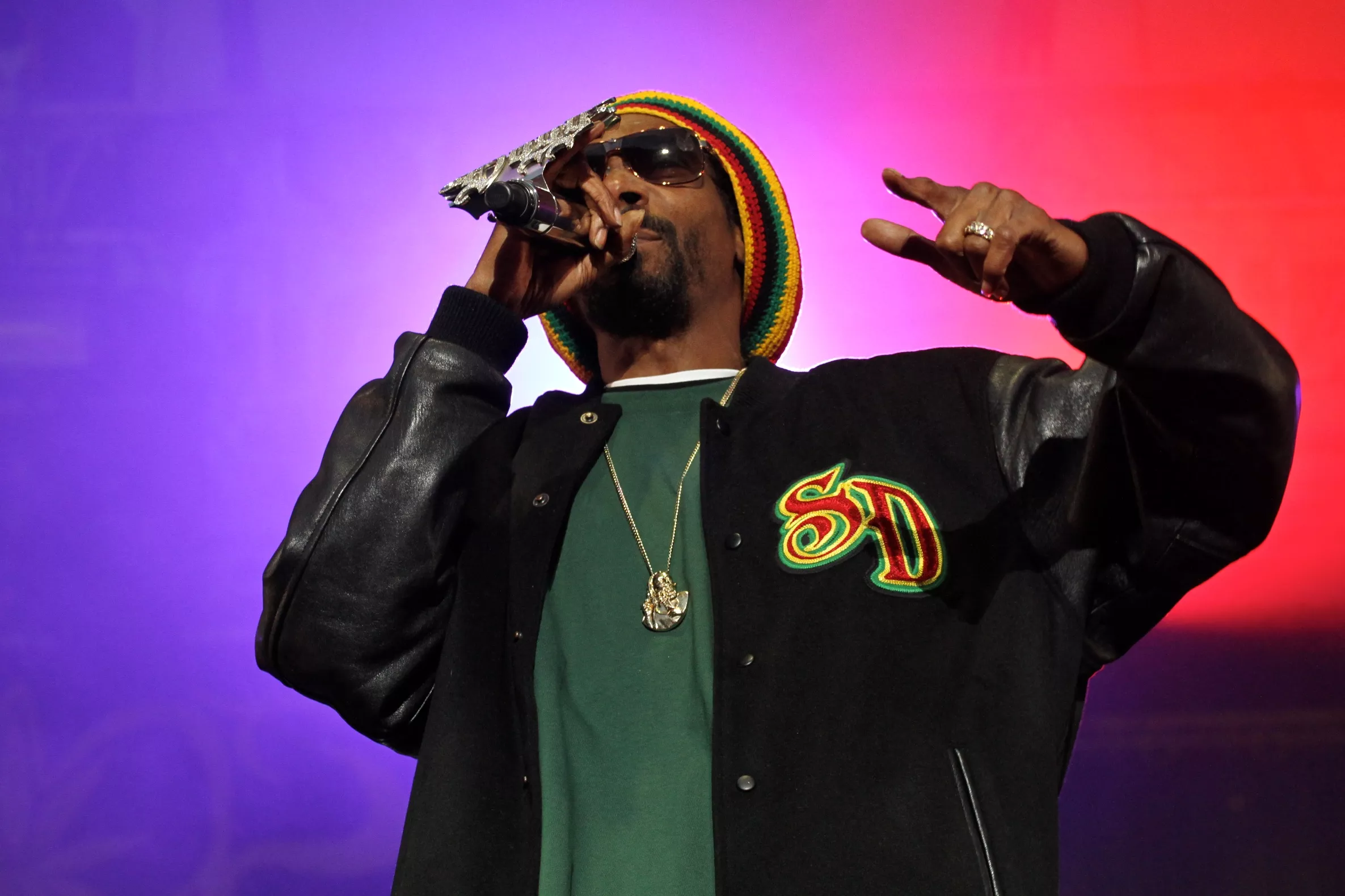 Snoop Dogg visar upp sig på Avenyn